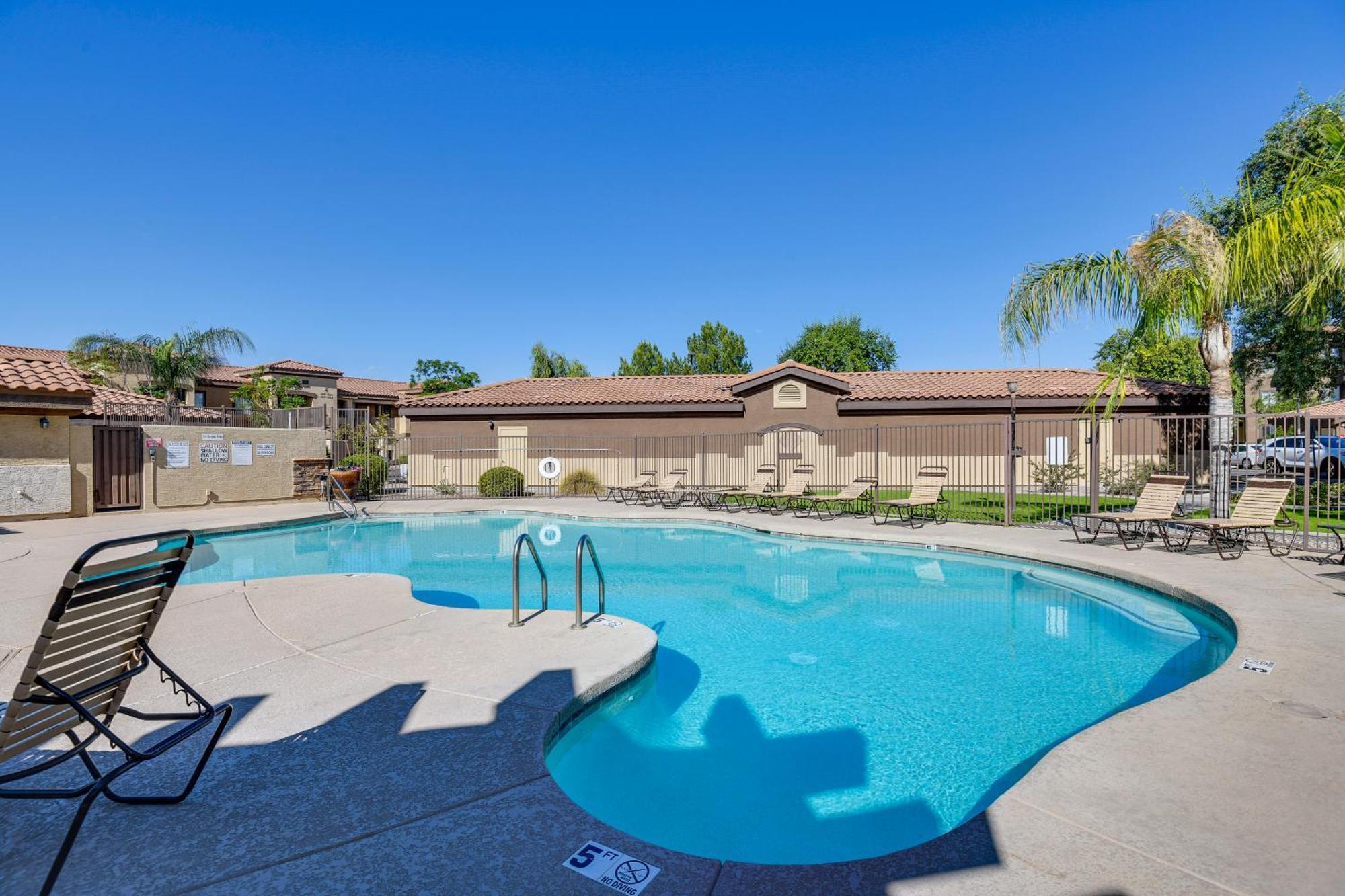 Mesa Condo With Private Patio And Grill Pool Access! Екстер'єр фото